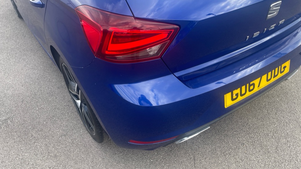 SEAT Ibiza 1.0 TSI 95 FR 5dr Petrol Hatchback - Image 51
