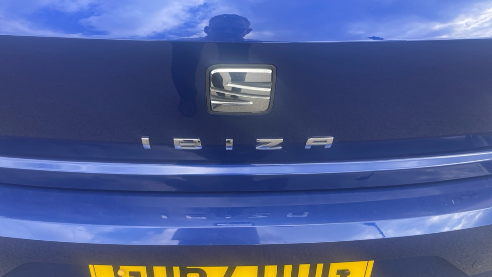 SEAT Ibiza 1.0 TSI 95 FR 5dr Petrol Hatchback - Image 52