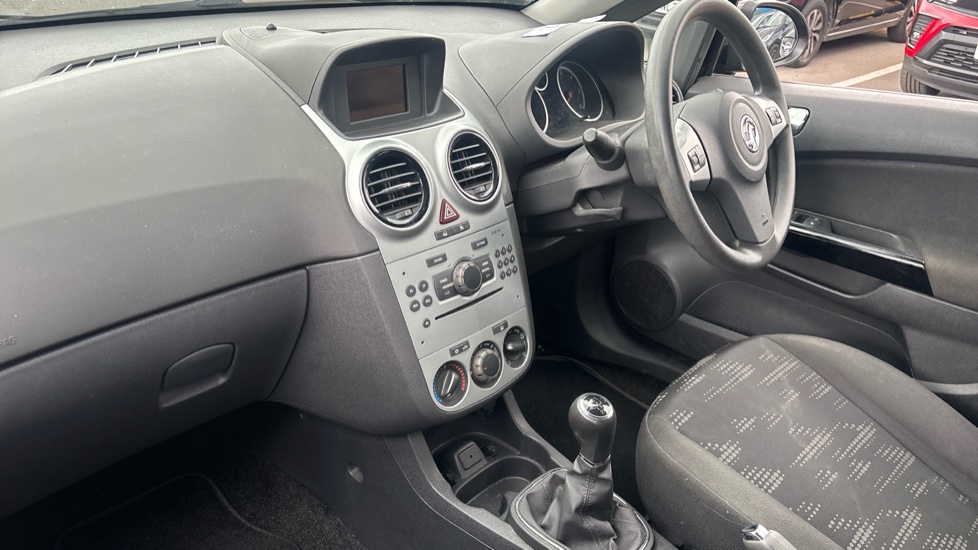 Vauxhall Corsa 1.2 Exclusiv 5dr [AC] Petrol Hatchback - Image 9