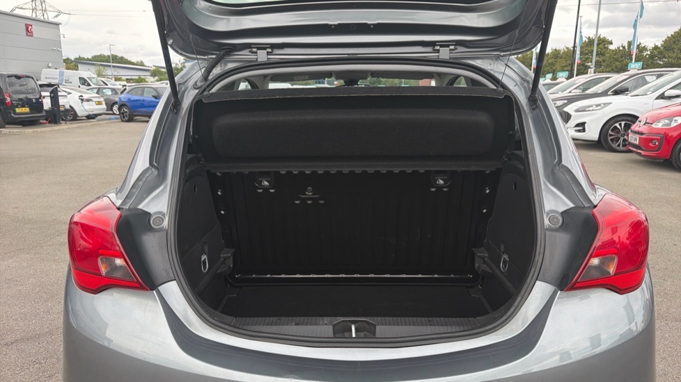 Vauxhall Corsa 1.4 [75] Griffin 3dr Petrol Hatchback - Image 4
