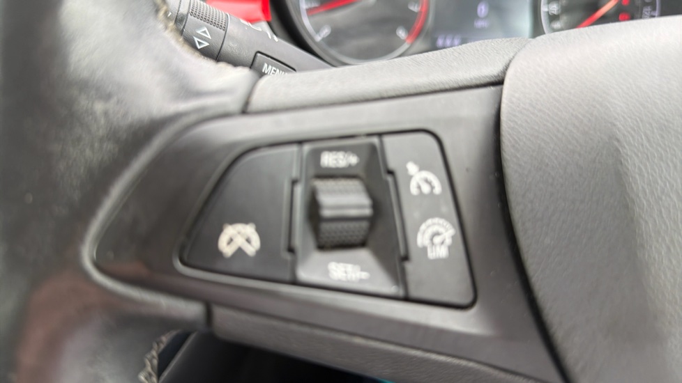 Vauxhall Corsa 1.4 [75] Griffin 3dr Petrol Hatchback - Image 21