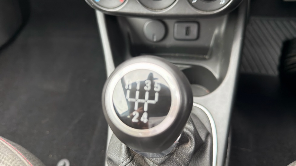 Vauxhall Corsa 1.4 [75] Griffin 3dr Petrol Hatchback - Image 30