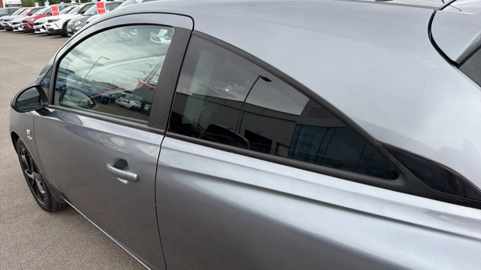 Vauxhall Corsa 1.4 [75] Griffin 3dr Petrol Hatchback - Image 40