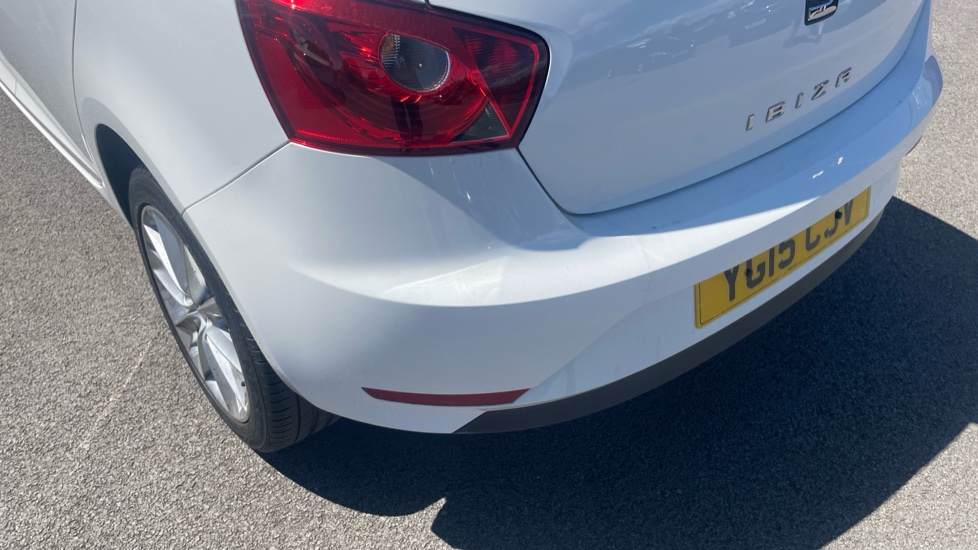 SEAT Ibiza 1.4 Toca 5dr Petrol Hatchback - Image 28