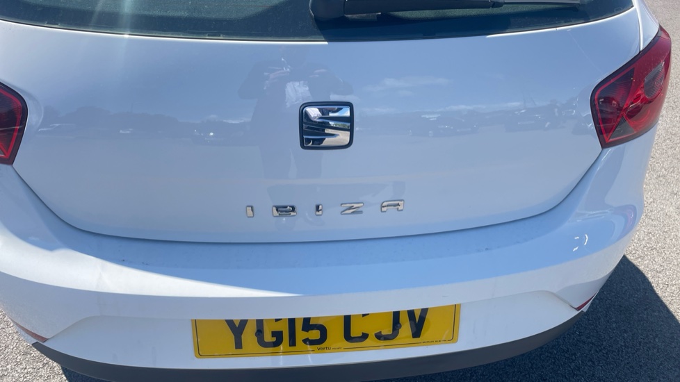 SEAT Ibiza 1.4 Toca 5dr Petrol Hatchback - Image 29