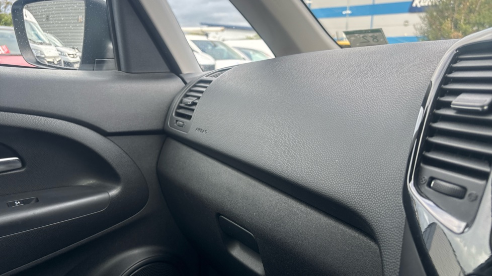 Kia Venga 1.6 ISG 4 5dr Petrol Hatchback - Image 34