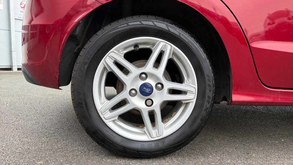 Ford KA+ 1.2 Zetec 5dr Petrol Hatchback - Image 7