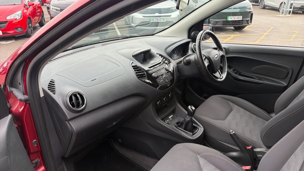 Ford KA+ 1.2 Zetec 5dr Petrol Hatchback - Image 9