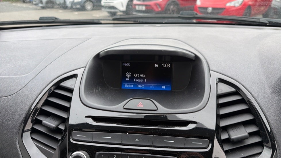 Ford KA+ 1.2 Zetec 5dr Petrol Hatchback - Image 12