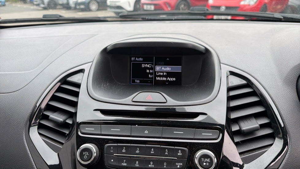 Ford KA+ 1.2 Zetec 5dr Petrol Hatchback - Image 25