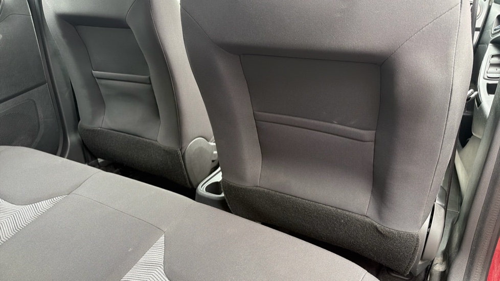 Ford KA+ 1.2 Zetec 5dr Petrol Hatchback - Image 37