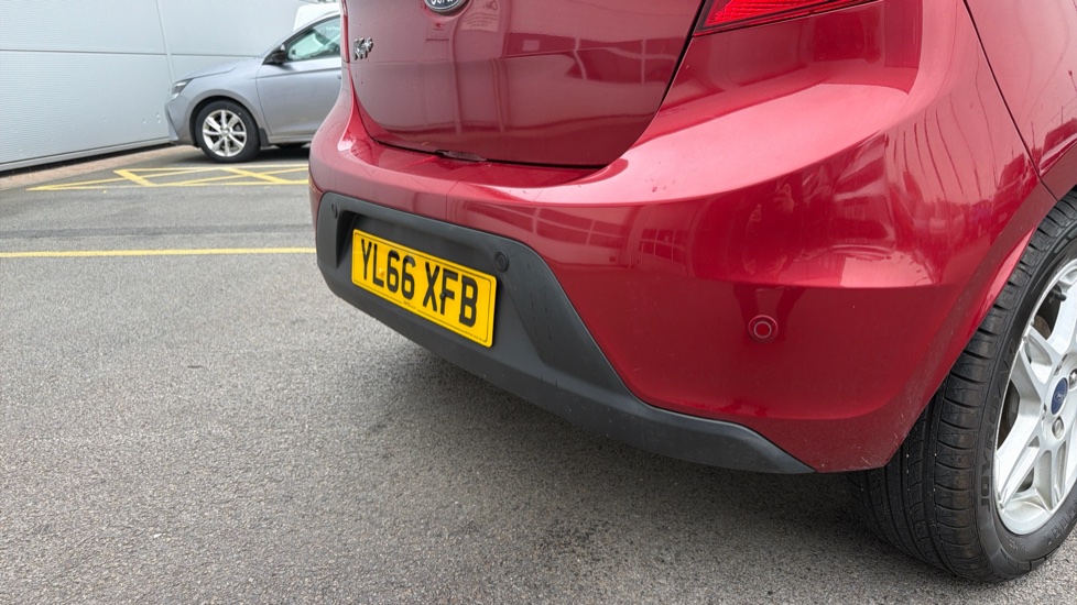 Ford KA+ 1.2 Zetec 5dr Petrol Hatchback - Image 39