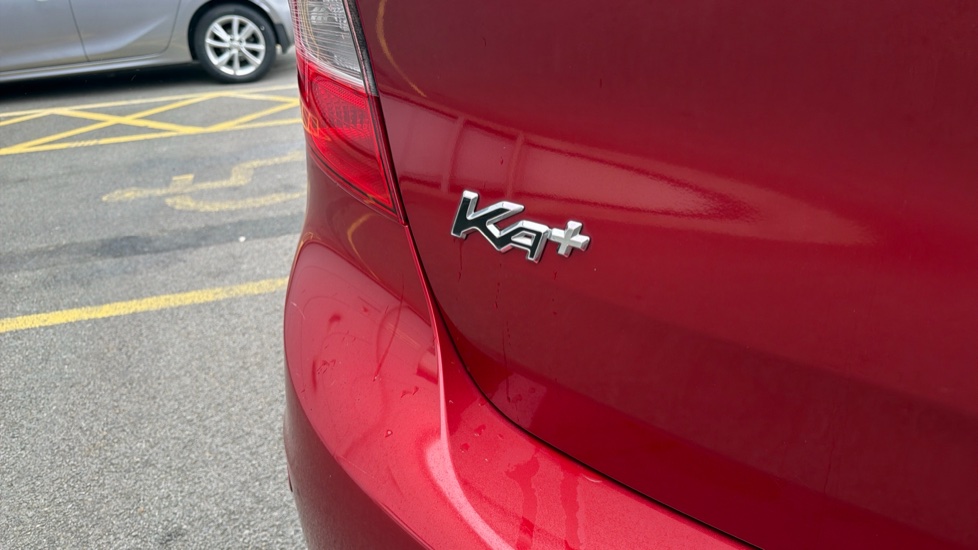 Ford KA+ 1.2 Zetec 5dr Petrol Hatchback - Image 40
