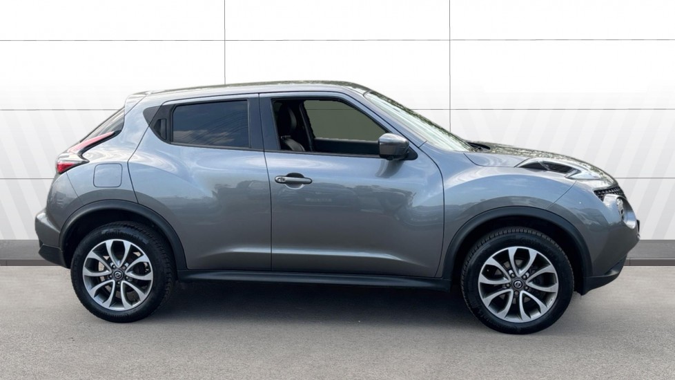 Nissan Juke 1.6 [112] Tekna 5dr CVT [Bose] Petrol Hatchback - Image 5