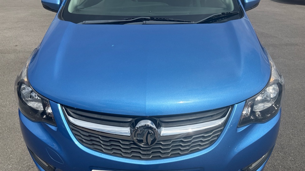 Vauxhall Viva 1.0 SE 5dr [A/C] Petrol Hatchback - Image 8