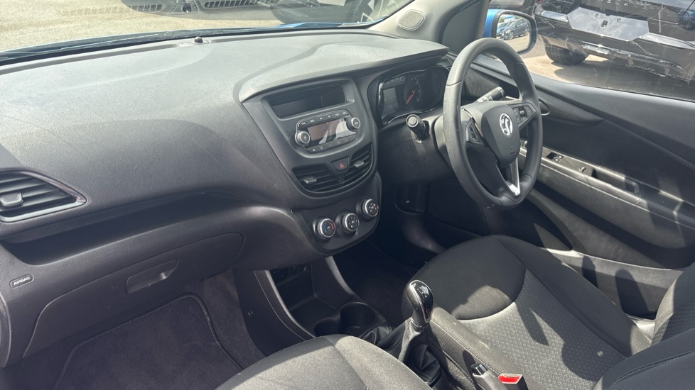Vauxhall Viva 1.0 SE 5dr [A/C] Petrol Hatchback - Image 9