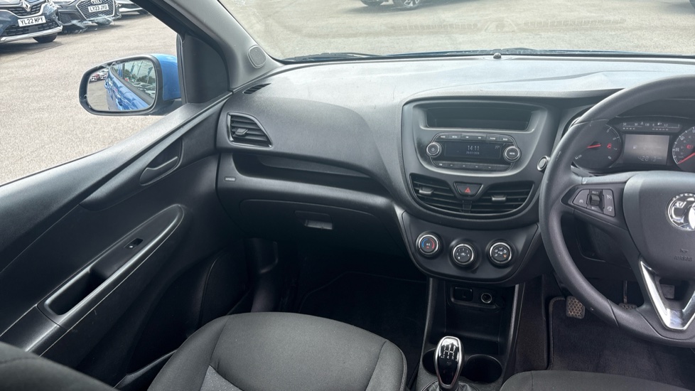 Vauxhall Viva 1.0 SE 5dr [A/C] Petrol Hatchback - Image 14