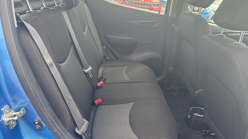 Vauxhall Viva 1.0 SE 5dr [A/C] Petrol Hatchback - Image 16