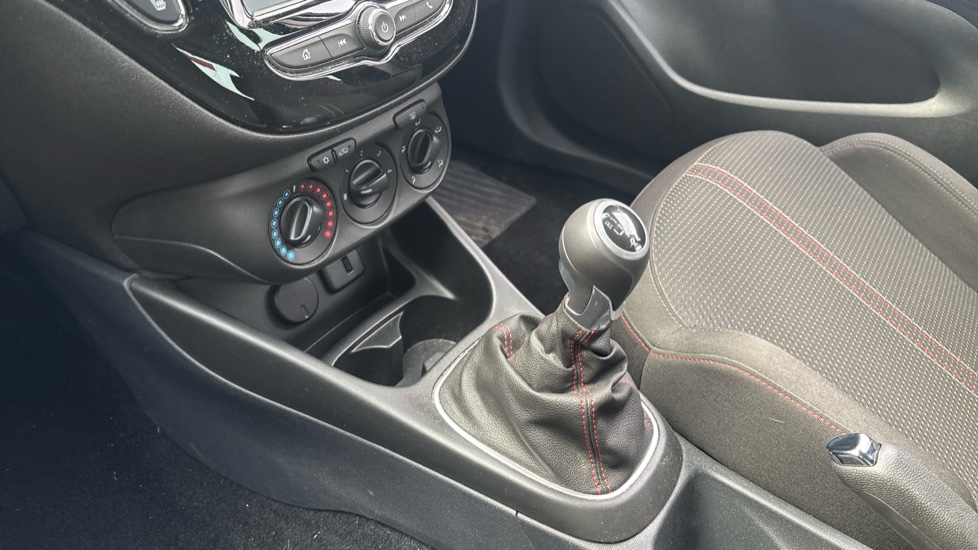 Vauxhall Corsa 1.4 SRi 5dr Petrol Hatchback - Image 13