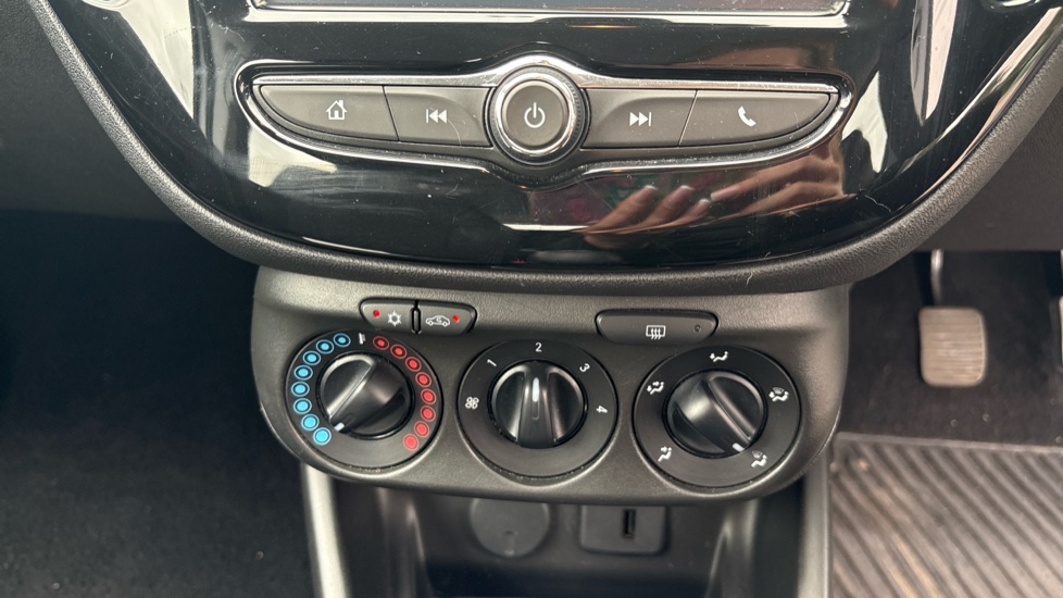 Vauxhall Corsa 1.4 [75] Energy 5dr [AC] Petrol Hatchback - Image 27