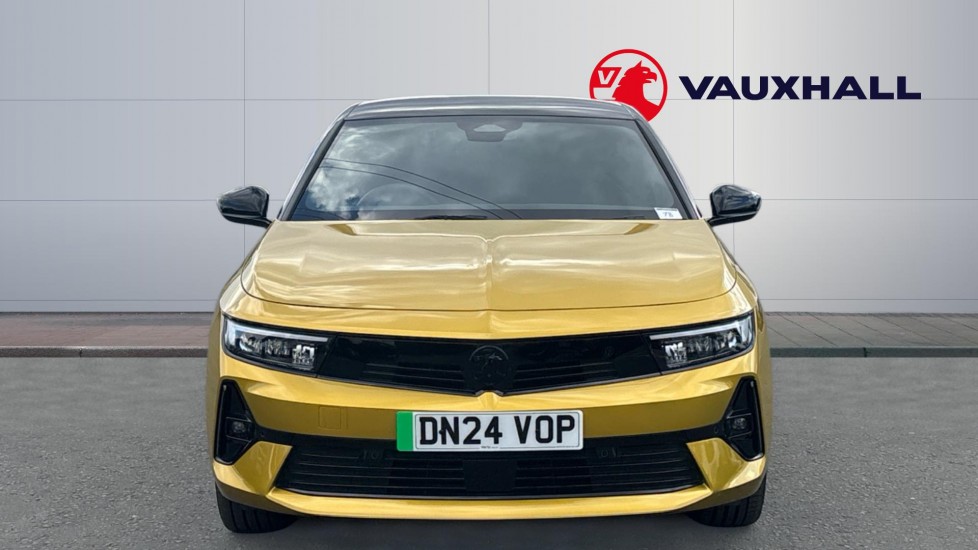 Vauxhall Astra 115kW GS 54kWh 5dr Auto Electric Hatchback - Image 3