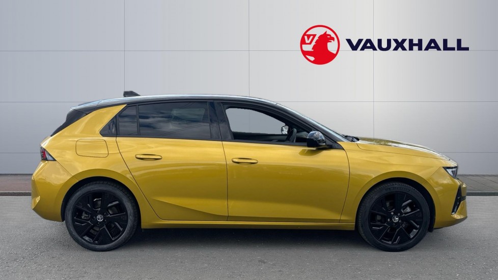 Vauxhall Astra 115kW GS 54kWh 5dr Auto Electric Hatchback - Image 5