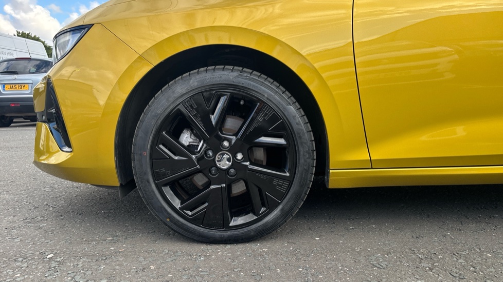 Vauxhall Astra 115kW GS 54kWh 5dr Auto Electric Hatchback - Image 7