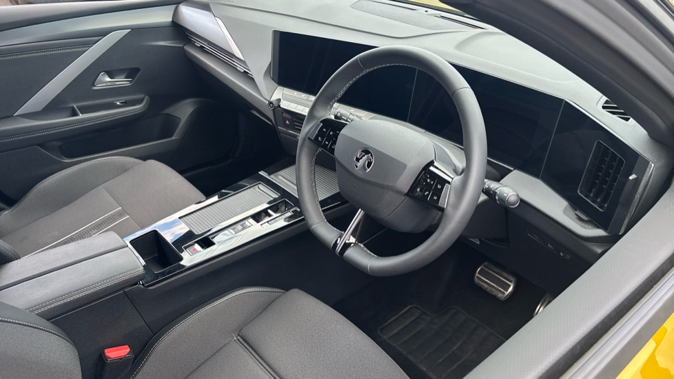 Vauxhall Astra 115kW GS 54kWh 5dr Auto Electric Hatchback - Image 11