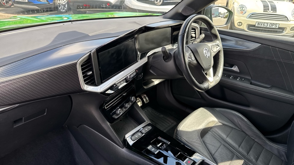 Vauxhall Mokka 100kW Launch Edition 50kWh 5dr Auto Electric Hatchback - Image 9