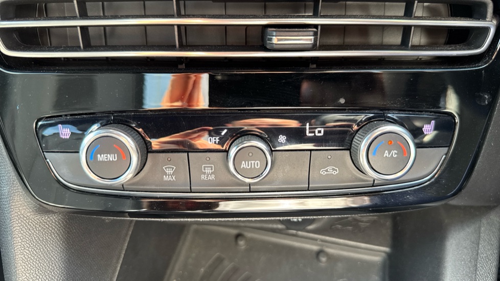 Vauxhall Mokka 100kW Launch Edition 50kWh 5dr Auto Electric Hatchback - Image 30