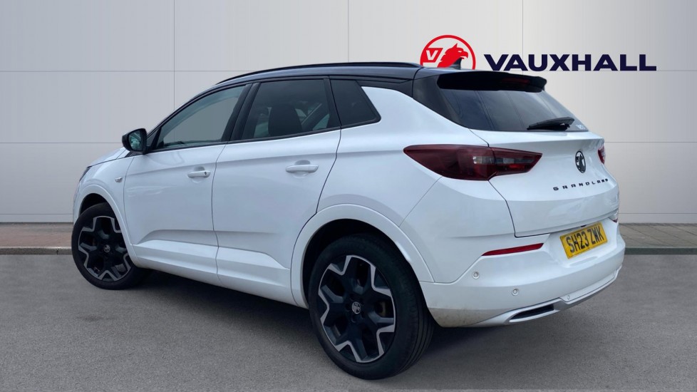 Vauxhall Grandland 1.2 Turbo Ultimate 5dr Petrol Hatchback - Image 2