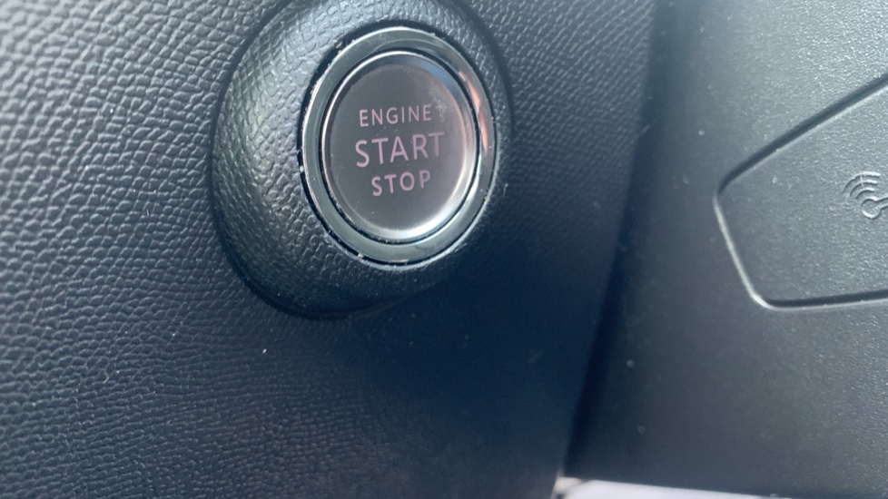 Vauxhall Astra 1.2 Turbo 130 GS 5dr Auto Petrol Hatchback - Image 36