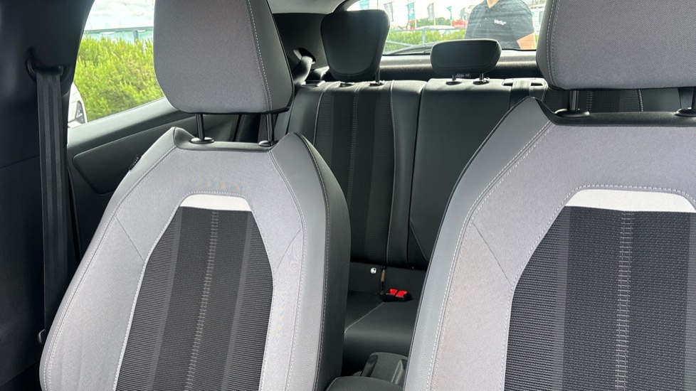 Vauxhall Mokka 1.2 Turbo 100 Elite Edition 5dr Petrol Hatchback - Image 15