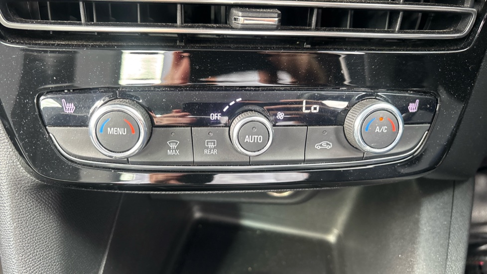 Vauxhall Mokka 1.2 Turbo 100 Elite Edition 5dr Petrol Hatchback - Image 29