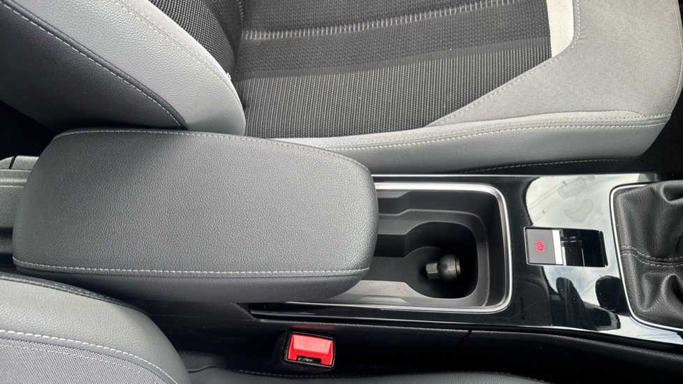 Vauxhall Mokka 1.2 Turbo 100 Elite Edition 5dr Petrol Hatchback - Image 34