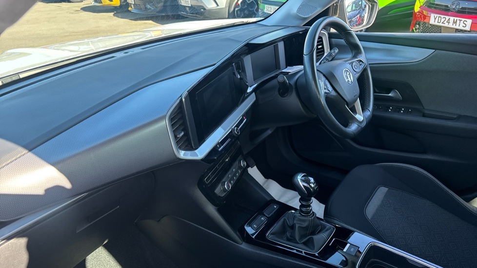 Vauxhall Mokka 1.2 Turbo 100 Design 5dr Petrol Hatchback - Image 9
