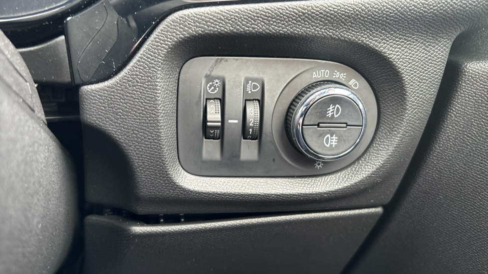 Vauxhall Corsa 100kW GS Line 50kWh 5dr Auto [11kWCh] Electric Hatchback - Image 23