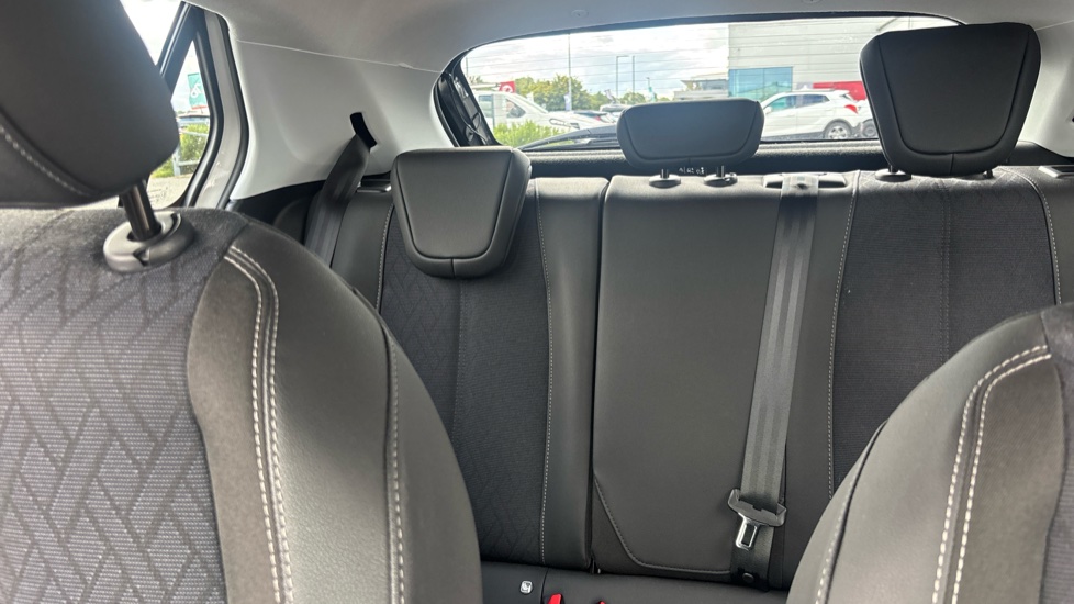 Vauxhall Corsa 1.2 Elite Edition 5dr Petrol Hatchback - Image 15