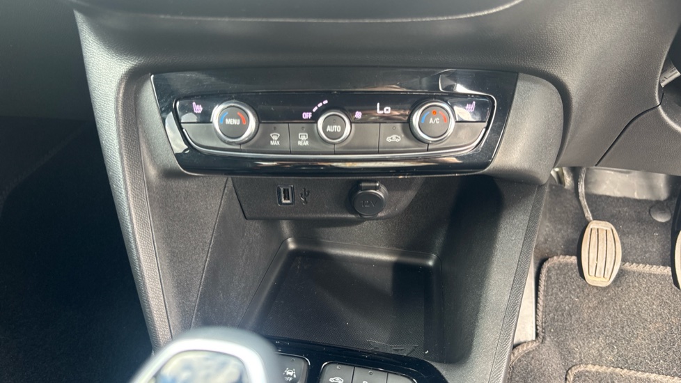 Vauxhall Corsa 1.2 Elite Edition 5dr Petrol Hatchback - Image 23