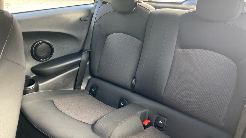 MINI Hatchback 1.5 Cooper Classic 3dr Auto Petrol Hatchback - Image 16