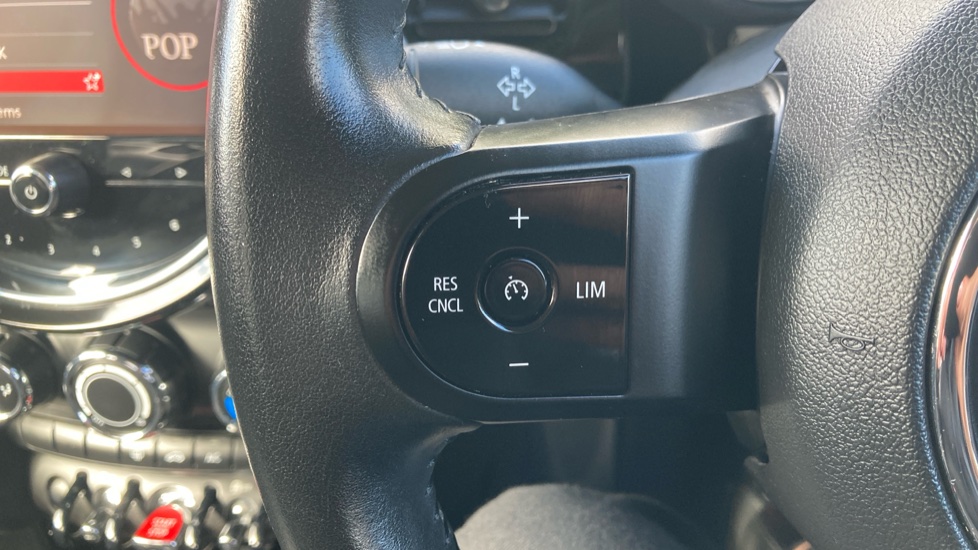 MINI Hatchback 1.5 Cooper Classic 3dr Auto Petrol Hatchback - Image 21