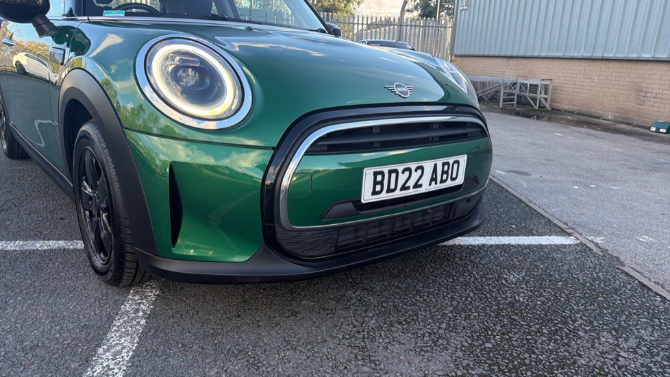 MINI Hatchback 1.5 Cooper Classic 3dr Auto Petrol Hatchback - Image 42