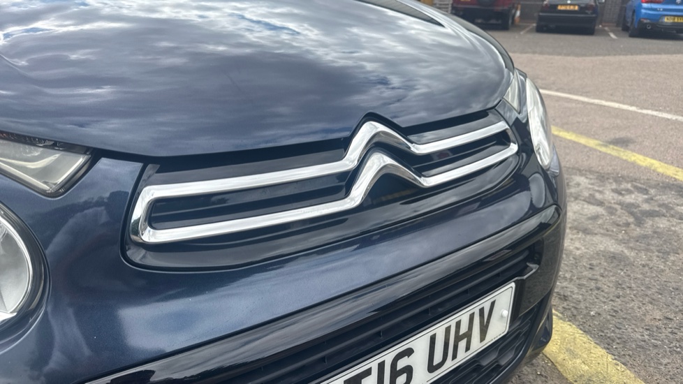 Citroen C1 1.2 PureTech Flair 5dr Petrol Hatchback - Image 23