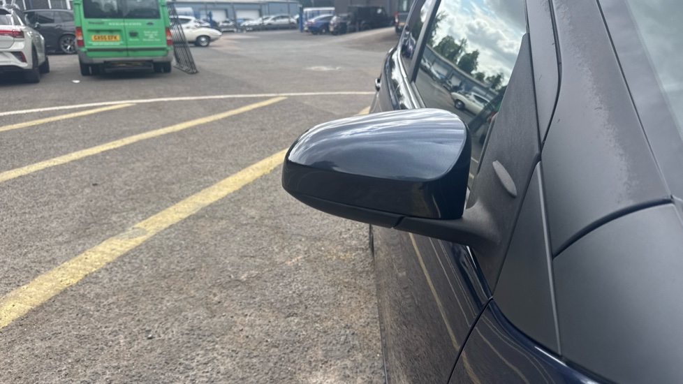 Citroen C1 1.2 PureTech Flair 5dr Petrol Hatchback - Image 24