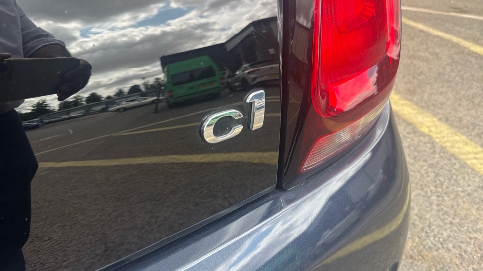 Citroen C1 1.2 PureTech Flair 5dr Petrol Hatchback - Image 27