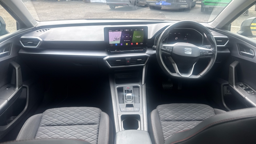 SEAT Leon 1.4 eHybrid FR 5dr DSG Hatchback - Image 10