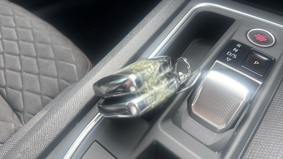 SEAT Leon 1.4 eHybrid FR 5dr DSG Hatchback - Image 20