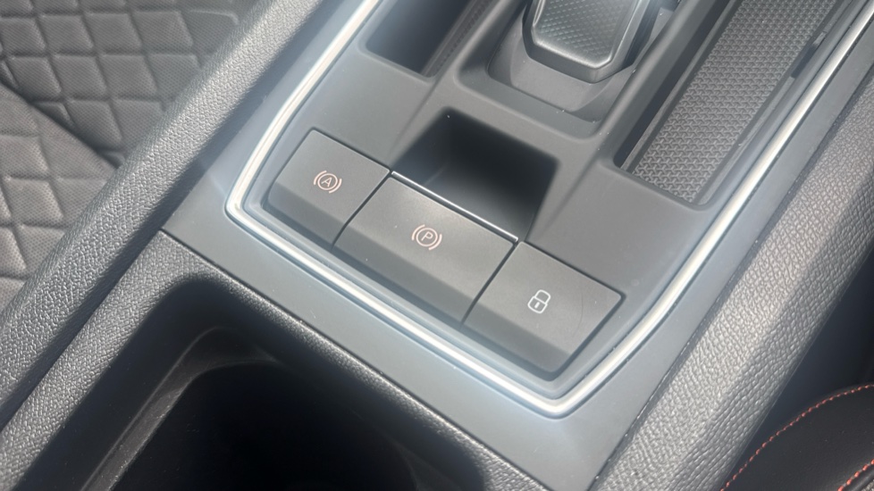 SEAT Leon 1.4 eHybrid FR 5dr DSG Hatchback - Image 41
