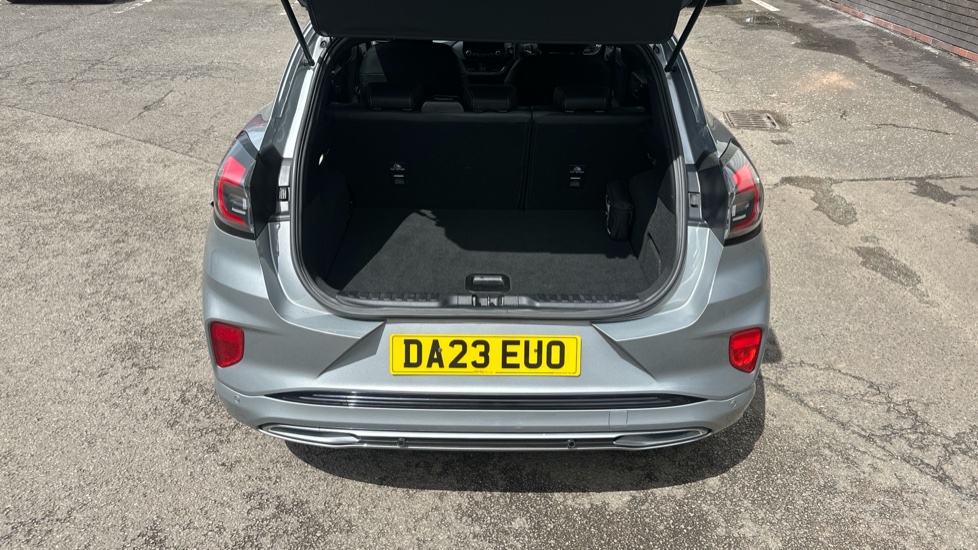 Ford Puma 1.0 EcoBoost Hybr mHEV 155 ST-Line Vignale 5dr DCT Petrol Hatchback - Image 4