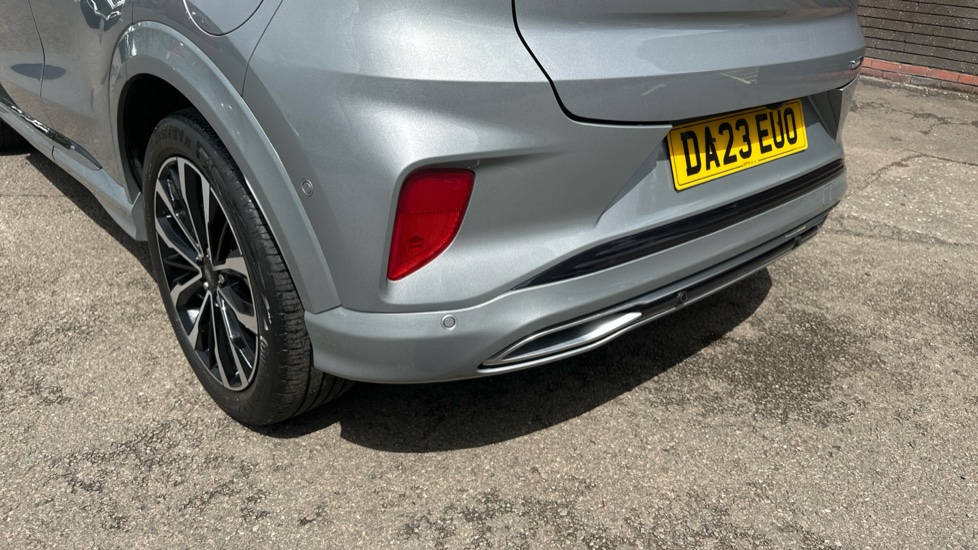 Ford Puma 1.0 EcoBoost Hybr mHEV 155 ST-Line Vignale 5dr DCT Petrol Hatchback - Image 45